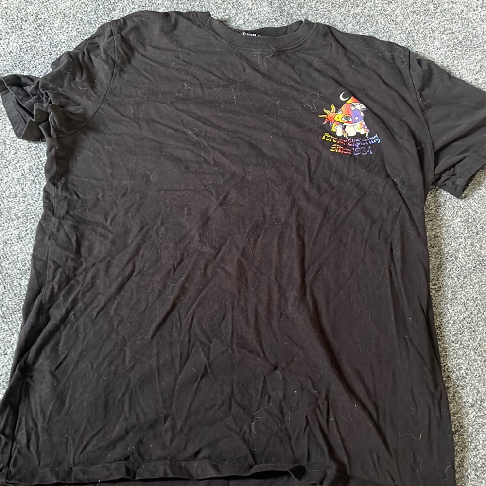Mushroom happy place forever 21 men’s medium t shirt